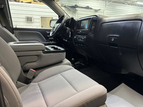 Used 2019 Chevrolet Silverado 1500 W/T w/ WT Convenience Package AWD/4WD image 25