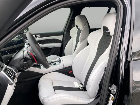 New 2026 BMW X5 M Competition w/ Executive Package AWD/4WD image 9