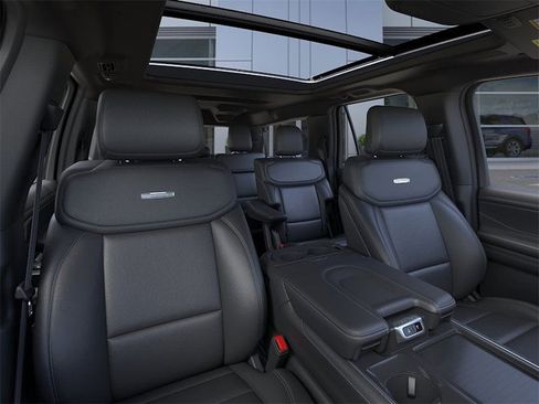 New 2025 Ford Expedition Max Platinum w/ Stealth Performance Package image 10