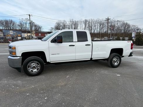 Used 2019 Chevrolet Silverado 2500 W/T w/ WT Convenience Package image 3