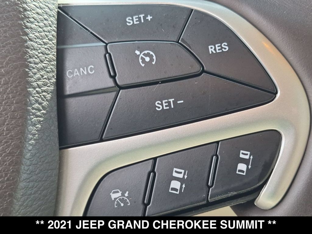 Used 2021 Jeep Grand Cherokee Summit AWD/4WD image 8