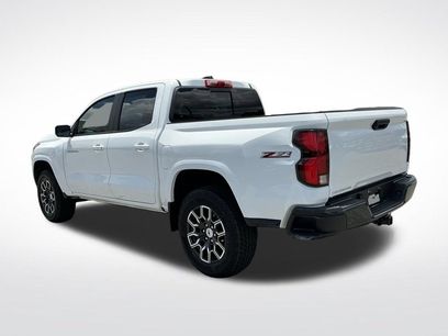 Used 2023 Chevrolet Colorado Z71 w/ Z71 Convenience Package 2