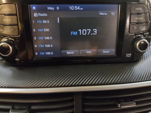Used 2019 Hyundai Tucson SE FWD image 25