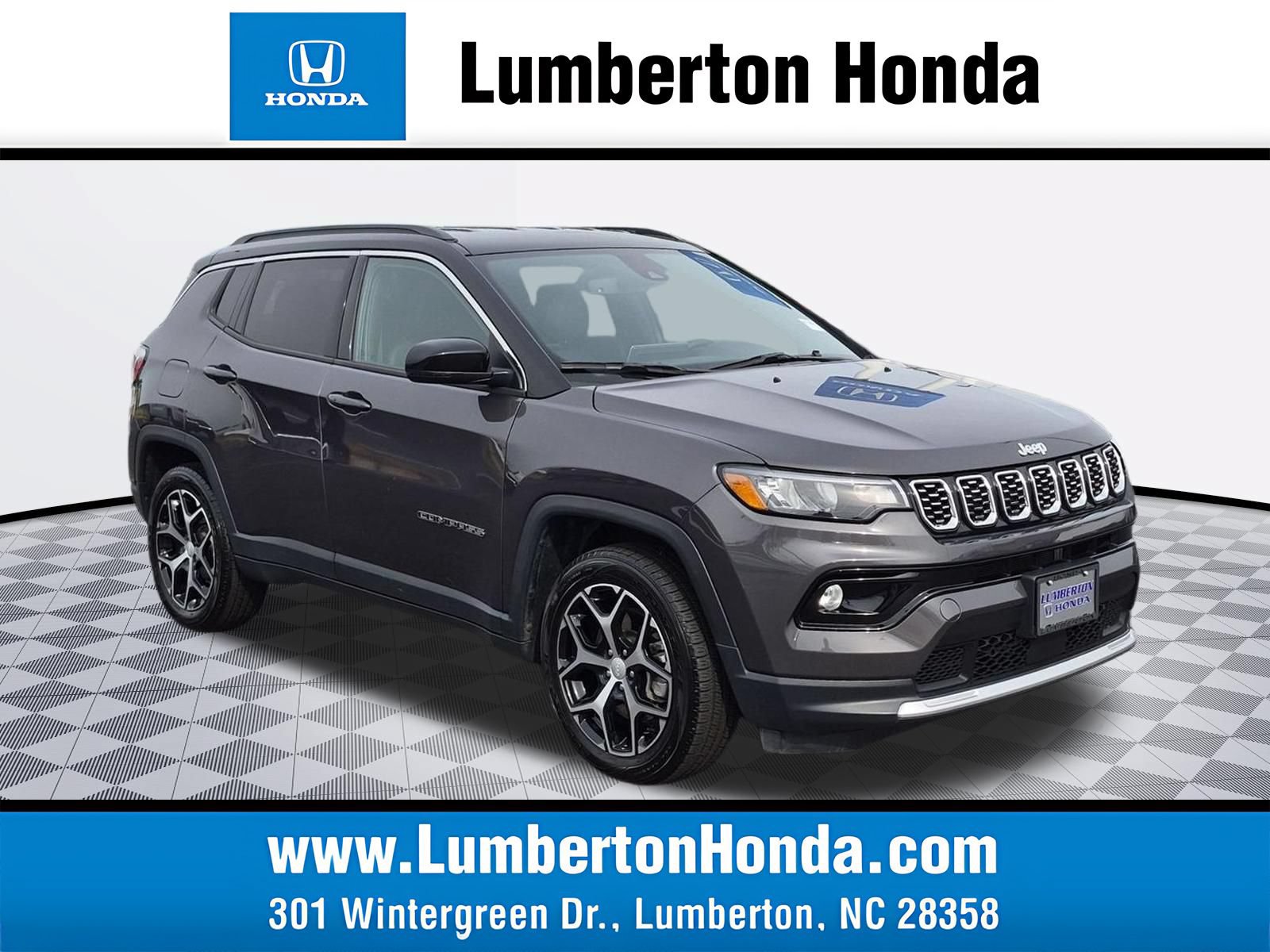 Used 2024 Jeep Compass Limited AWD/4WD image 1