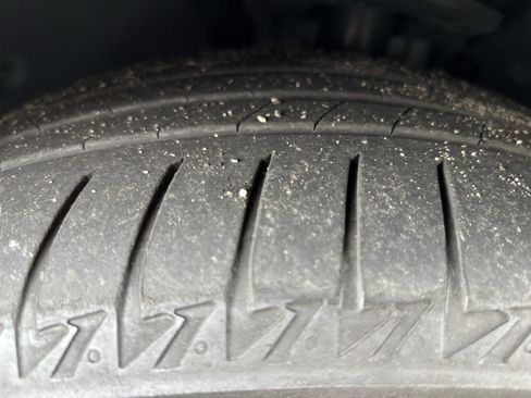 Used 2024 BMW i4 eDrive35 w/ Premium Package image 12