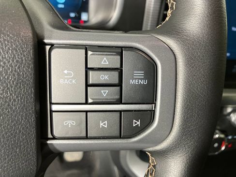 Used 2025 Ford F150 Lariat w/ Equipment Group 502A High image 19