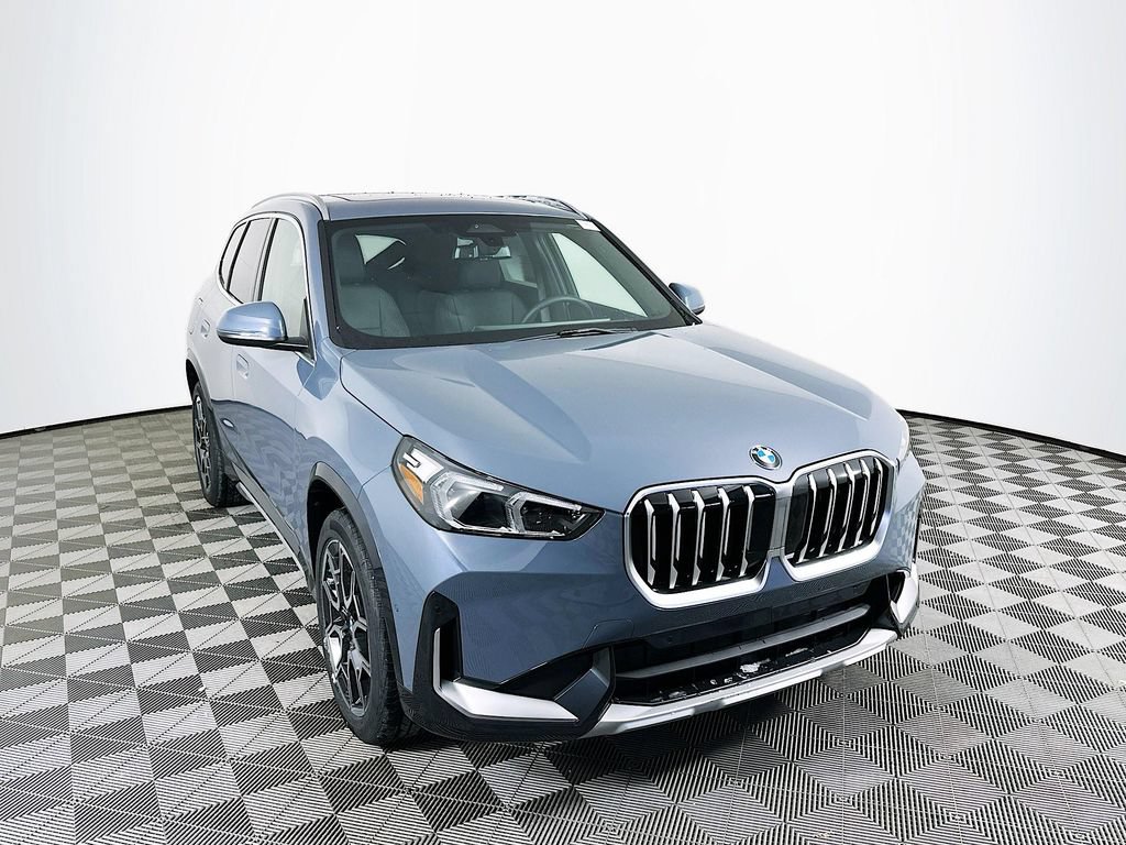 Used 2026 BMW X1 xDrive28i w/ Convenience Package AWD/4WD image 2