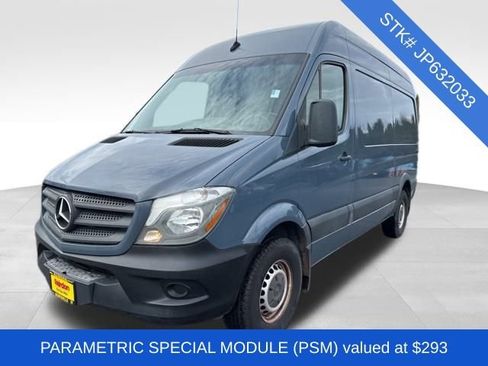 Used 2018 Mercedes-Benz Sprinter 2500 image 3