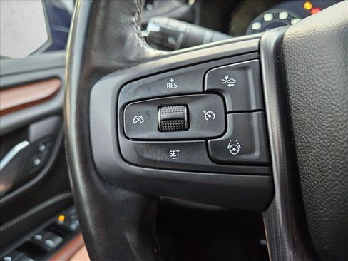 Used 2023 GMC Yukon Denali Ultimate w/ LPO, Floor Liner Package AWD/4WD image 24