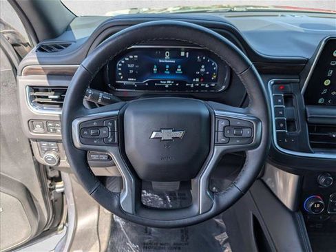 Used 2022 Chevrolet Tahoe LT w/ LT Signature Package AWD/4WD image 14