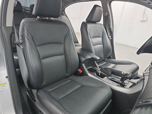 Used 2014 Honda Accord EX-L image 10