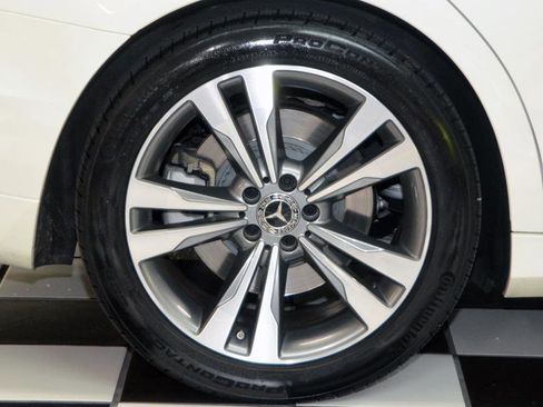 Used 2016 Mercedes-Benz S 550 Sedan image 15