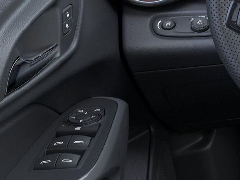 New 2026 Chevrolet Trax RS w/ Driver Confidence Package FWD image 22