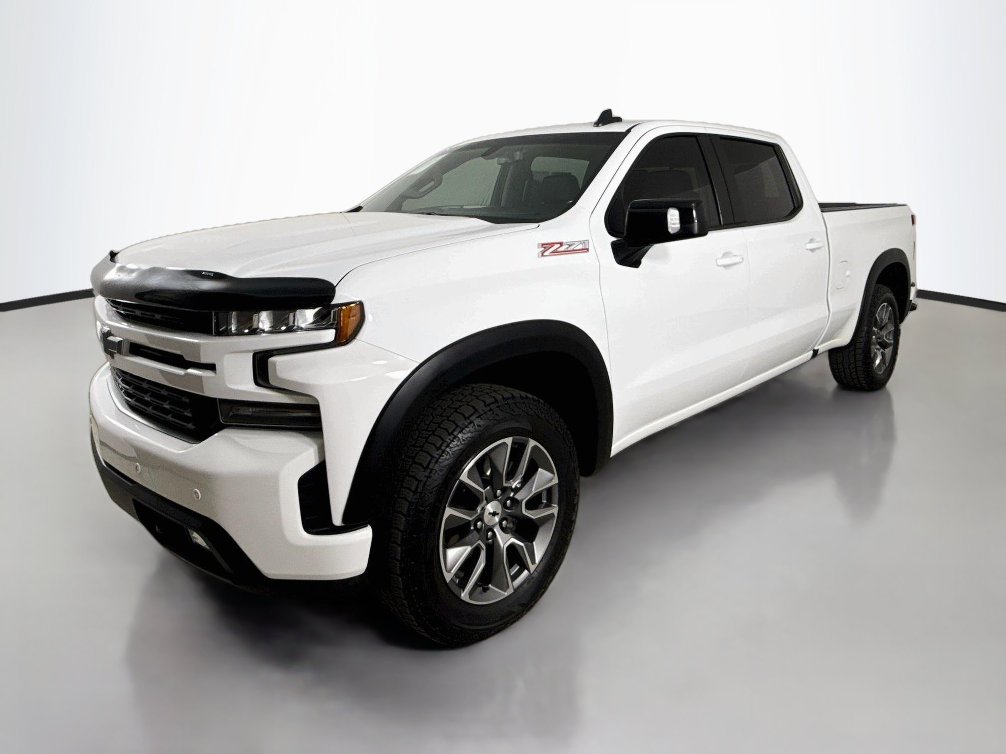 Used 2020 Chevrolet Silverado 1500 RST w/ True North Edition AWD/4WD image 3