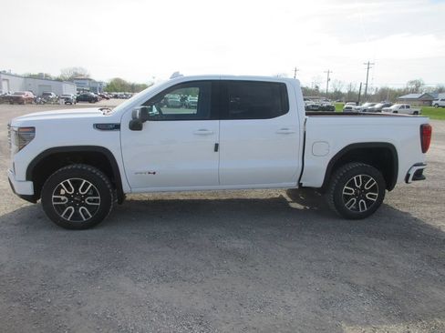 New 2026 GMC Sierra 1500 AT4 w/ AT4 Premium Package AWD/4WD image 11