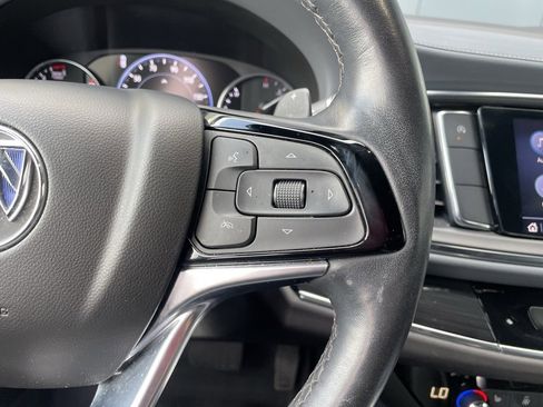 Used 2022 Buick Enclave Premium w/ Experience Buick Package image 15