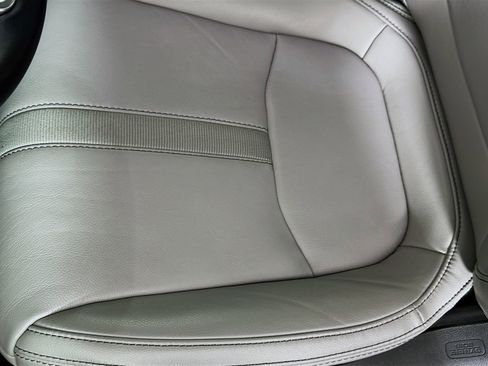 Used 2024 Honda Pilot EX-L image 18