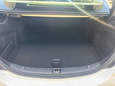 Used 2017 Mercedes-Benz C 300 Sedan image 18