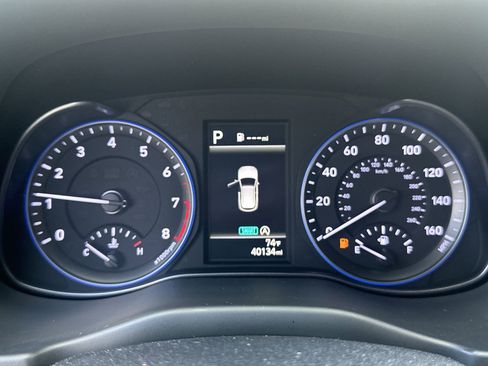 Used 2023 Hyundai Kona SEL image 10