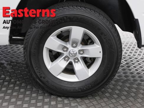 Used 2024 RAM 1500 Classic SLT AWD/4WD image 30