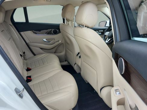 Used 2020 Mercedes-Benz GLC 300 4MATIC Coupe image 15