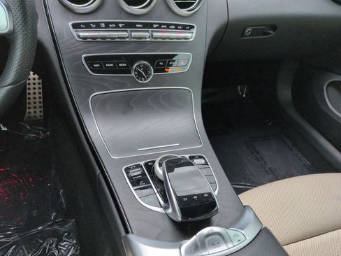 Used 2022 Mercedes-Benz C 300 Cabriolet image 17