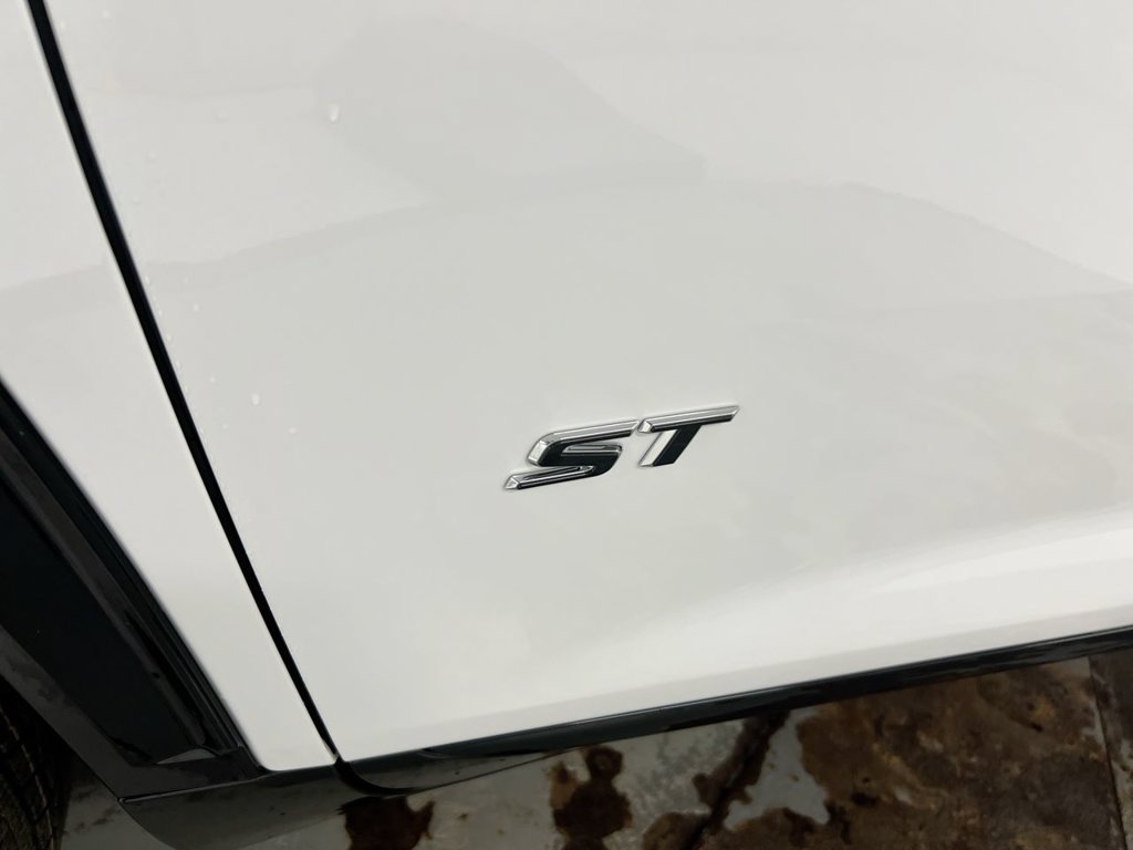New 2026 Buick Enclave Sport Touring w/ Power Package FWD image 23