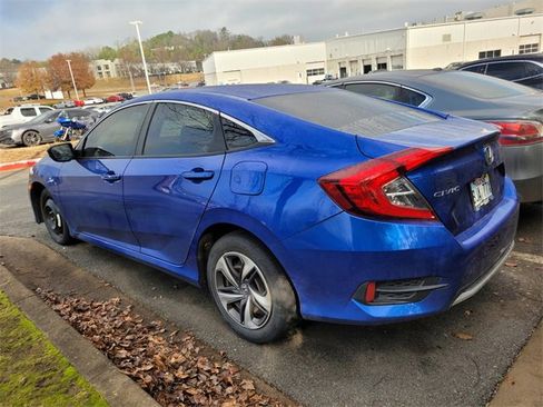 Used 2019 Honda Civic LX image 2