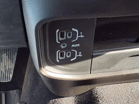 Used 2025 RAM 2500 Tradesman image 16