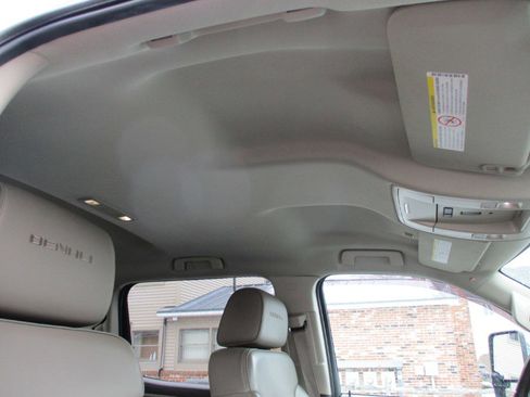 Used 2015 GMC Sierra 2500 Denali w/ Driver Alert Package image 21