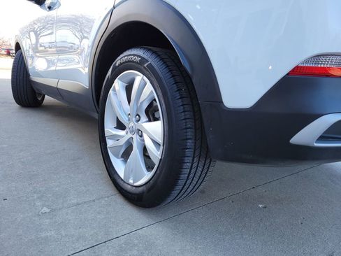 Used 2024 Buick Encore GX Preferred w/ Comfort Package image 17