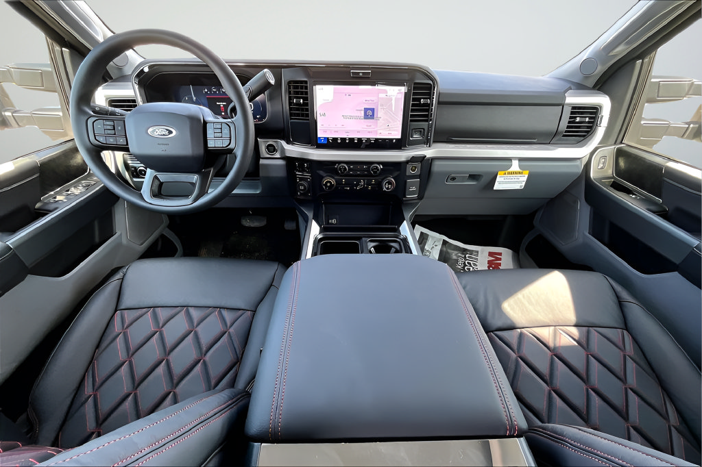 New 2025 Ford F250 XLT w/ Black Appearance Package AWD/4WD image 6