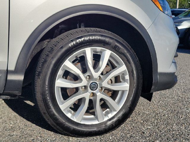 Used 2020 Nissan Rogue Sport SV AWD/4WD image 6