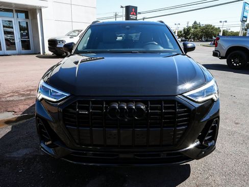 Used 2023 Audi Q3 2.0T Premium Plus w/ Premium Plus Package AWD/4WD image 2