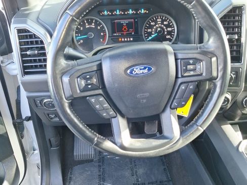 Used 2020 Ford F150 XLT w/ Equipment Group 302A Luxury image 10