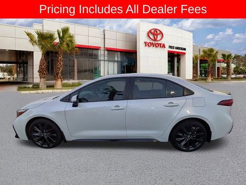 Certified 2025 Toyota Corolla XSE FWD image 8