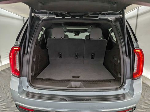 Certified 2024 GMC Yukon XL SLT image 35