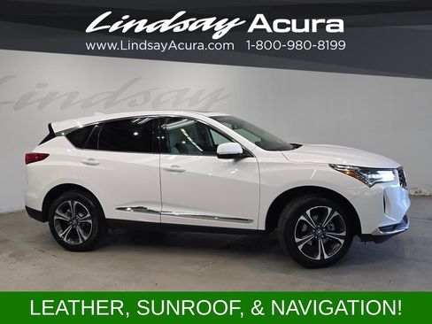Used 2025 Acura RDX SH-AWD w/ Technology Package image 3