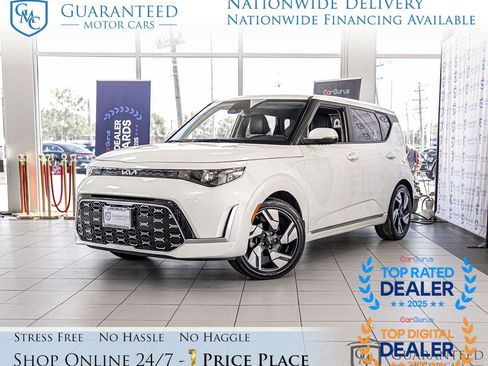 Used 2023 Kia Soul GT-Line FWD image 1