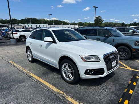 Used 2015 Audi Q5 2.0T Premium Plus w/ Technology Package AWD/4WD image 3