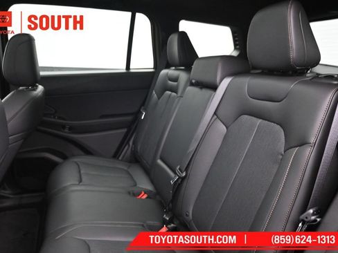Used 2026 Jeep Cherokee Overland AWD/4WD image 31