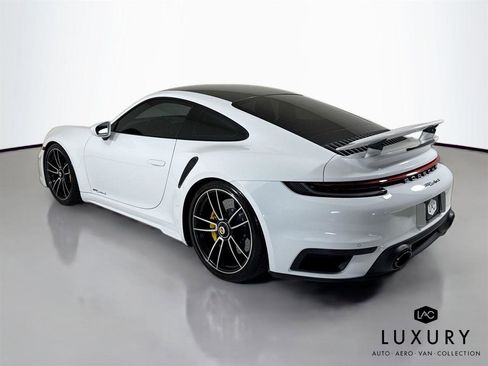 Used 2021 Porsche 911 Turbo S image 8