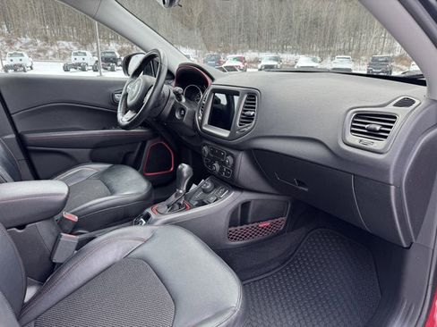 Used 2018 Jeep Compass Trailhawk w/ Navigation Group image 13
