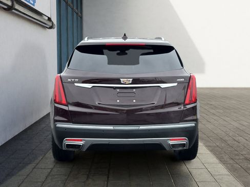 Used 2020 Cadillac XT5 Premium Luxury w/ LPO, Floor Liner Package image 4