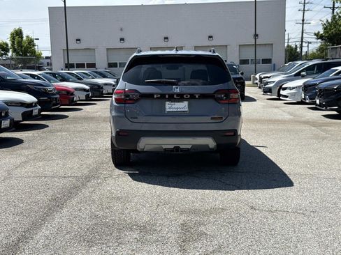 New 2026 Honda Pilot TrailSport image 23