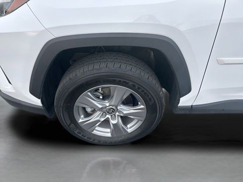 Used 2024 Toyota RAV4 LE image 17