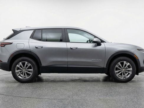 Used 2025 Chevrolet Equinox LT FWD image 11