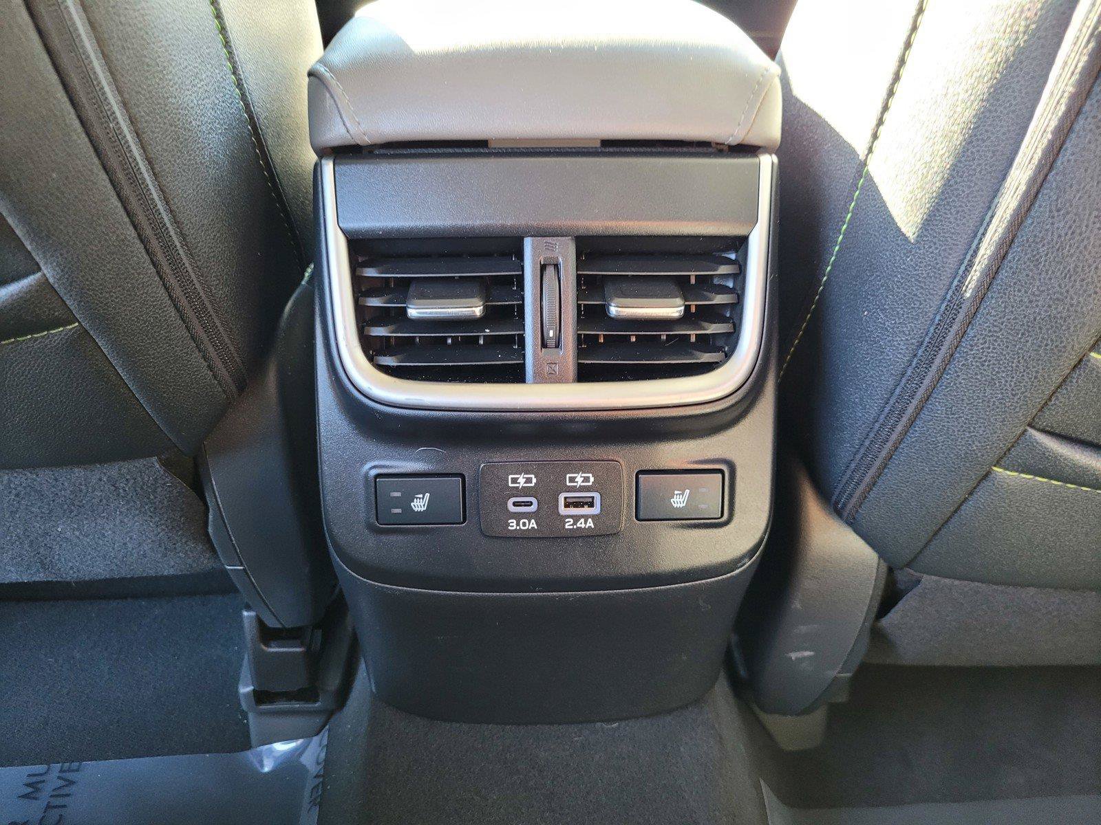 Certified 2024 Subaru Outback Onyx Edition XT AWD/4WD image 16