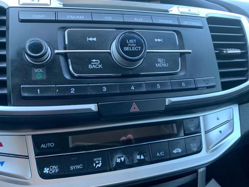 Used 2014 Honda Accord LX image 26