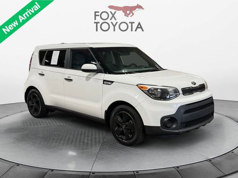 Used 2017 Kia Soul FWD image 8